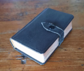 HET NIEUWE TESTAMENT OF ALLE BOEKEN DES NIEUWEN VERBONDS ... - ca. 1933