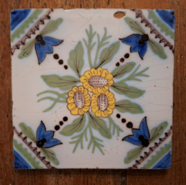 Antieke tegel, Haarlemmer boeket – ca. 1850