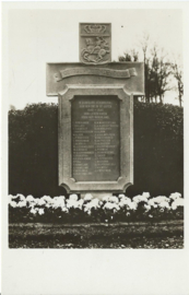 Ansichtkaart - Monument Algemene Begraafplaats Middelburg – ca. 1945