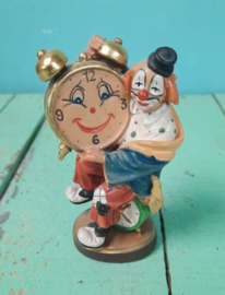 BEELD – clown – hout – Clown met geschilderde klok