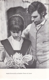 ONDER MOEDERS VLEUGELS – OP EIGEN WIEKEN – Louisa M. Alcott – jaren ‘70