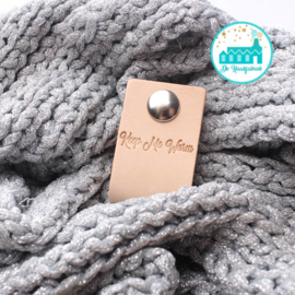 Big Labels with Push-Button Naturel 10 cm x 3 cm 'Keep me Warm' (sier)