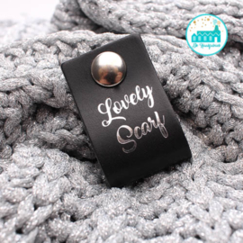 Big Labels met drukknoop 10 cm x 3 cm Zwart Lovely Scarf Zilver