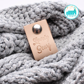 Lovely Scarf Big Labels met drukknoop 10 cm x 3 cm naturel