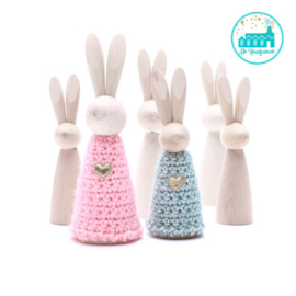 Wooden Rabbits per set