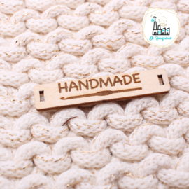 HOUTEN LABEL HANDMADE MET HAAKNAALD