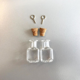Mini vierkanten glazen flesjes met kurk & schroef - 2 pcs