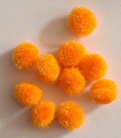 Pompons Lichtoranje