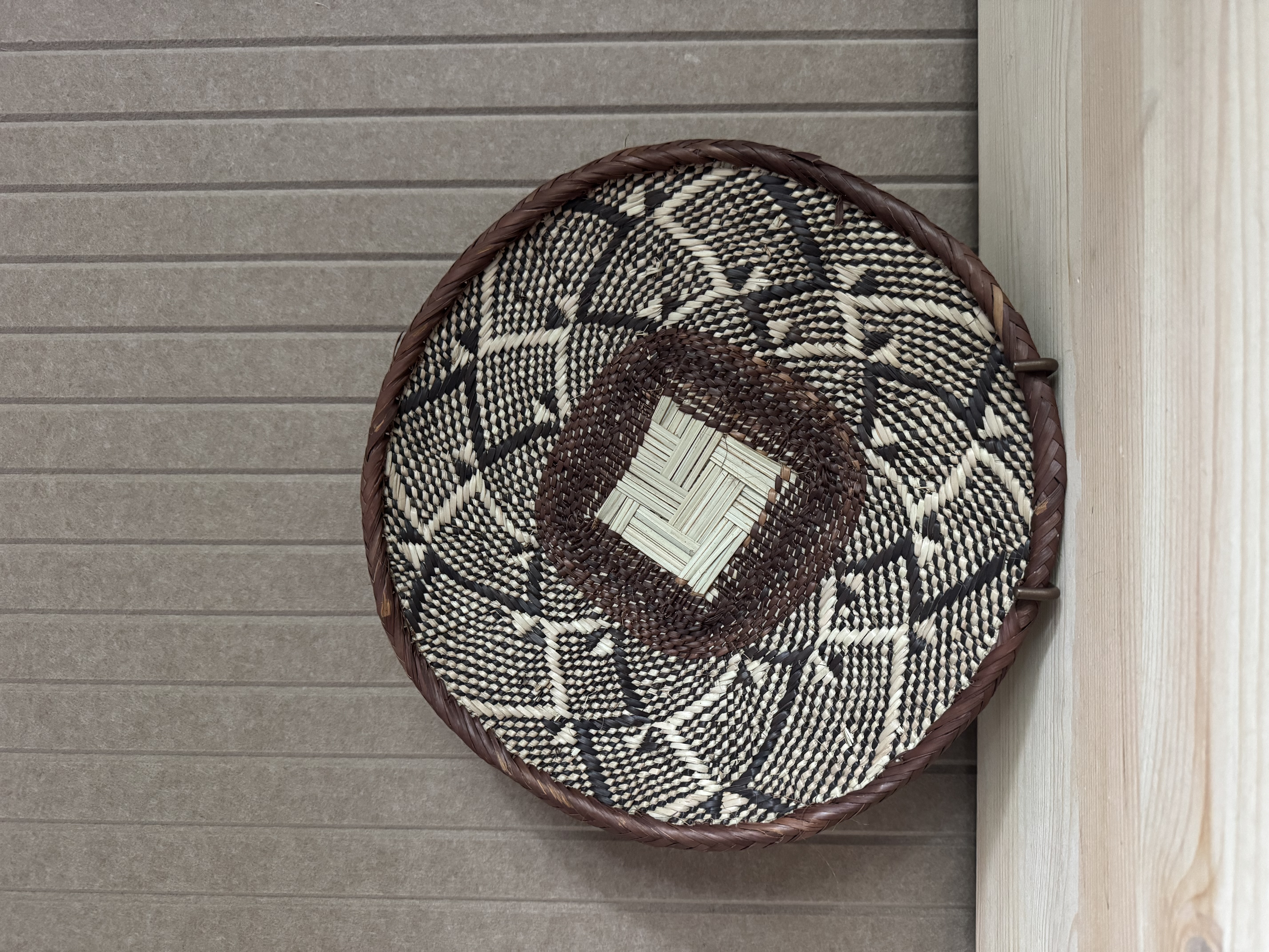 Wall Deco "leni" Cream Black Brown 30 cm diameter