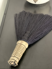 The Sweeping Brush Black