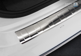 KIA  OPTIMA IV sedan   2015-> Bescherming (strip) op de achterbumper -  Zilver (Silver Satine)