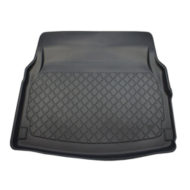 Kofferbakmat Mercedes C-Klasse W205 Sedan (03.2014–11.2020) Speciaal voor modellen met neerklapbare achterbank