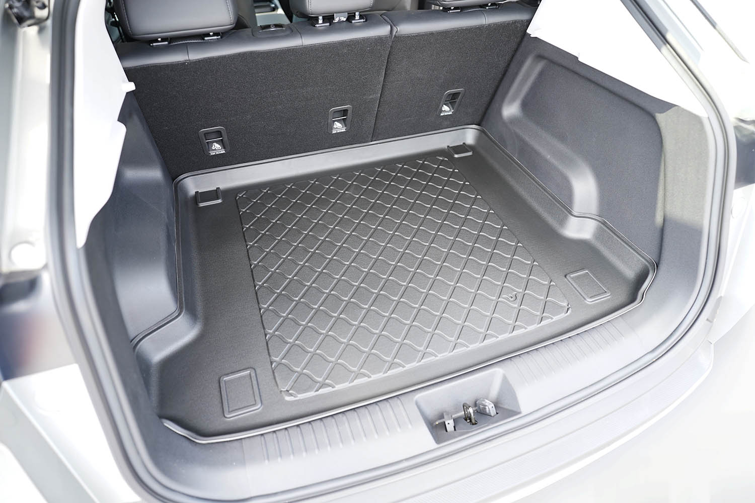 Rubberen Kofferbakmat op Maat – Omoda 5 / E5 SUV – vanaf 2024 – Dubbele koffervloer (bovenste stand)