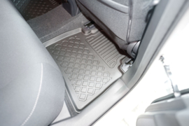 Automatten Rubber – op Maat – Toyota Prius V Plug-in Hybrid vanaf 2023 – Voetruimte