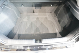 Rubberen Kofferbakmat op Maat – Kia K4 Hatchback – vanaf 2025 – Lage koffervloer