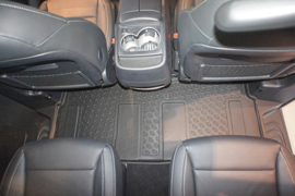 Rubberen TPE Schaalmatten op Maat – Mercedes Vito / V-Class / EQV / eVito (W447)