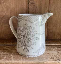 Greengate Jug Stephanie warm grey 0,5 Ltr