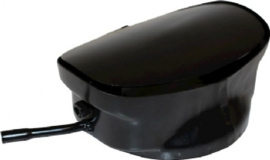 FUEL TANK FILLER HOUSING WITH FLAP