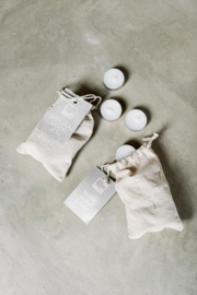 10 Theelichtjes ‘You Light Me Up’ – Sfeervol Cadeautje in jute zakje