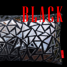Sierkussen Lende Triangle zwart 50x30 cm