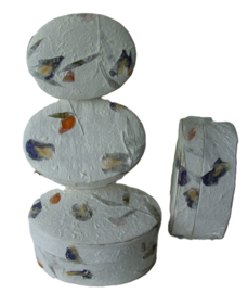 EXCLUSIEVE VERPAKKINGEN MULBERRY PAPIER 3 DLG SET OVAAL WIT BLAD