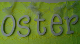 OSTER LETTERS WIT- GEEL