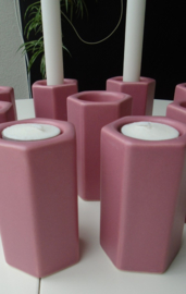 WAXINELICHTJES EN KANDELAAR OUD ROSE 6 HOEKIG 8 STUKS