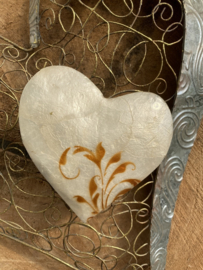 WAND ORNAMENT HEART WITH HEARTS MET PARELMOER 47 cm