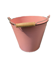 Emmer roze metaal 16 cm hoog
