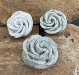 BLOEM 6,5 CM 3 STUKS BETON