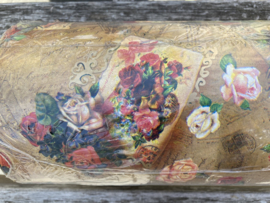 INPAKPAPIER CADEAUPAPIER ROL 220 meter 57 CM LOVE LETTER LIEFDESBRIEF