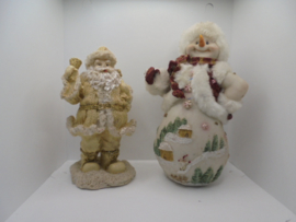 KERST FIGUREN 2 STUKS