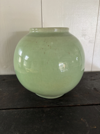 Groene bolle vaas