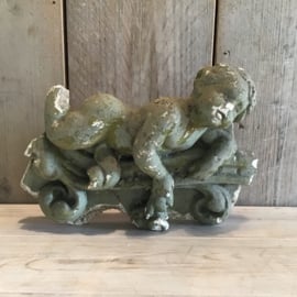 Ornament met putti