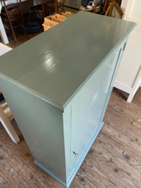 (Verkocht)Groen spekkastje.