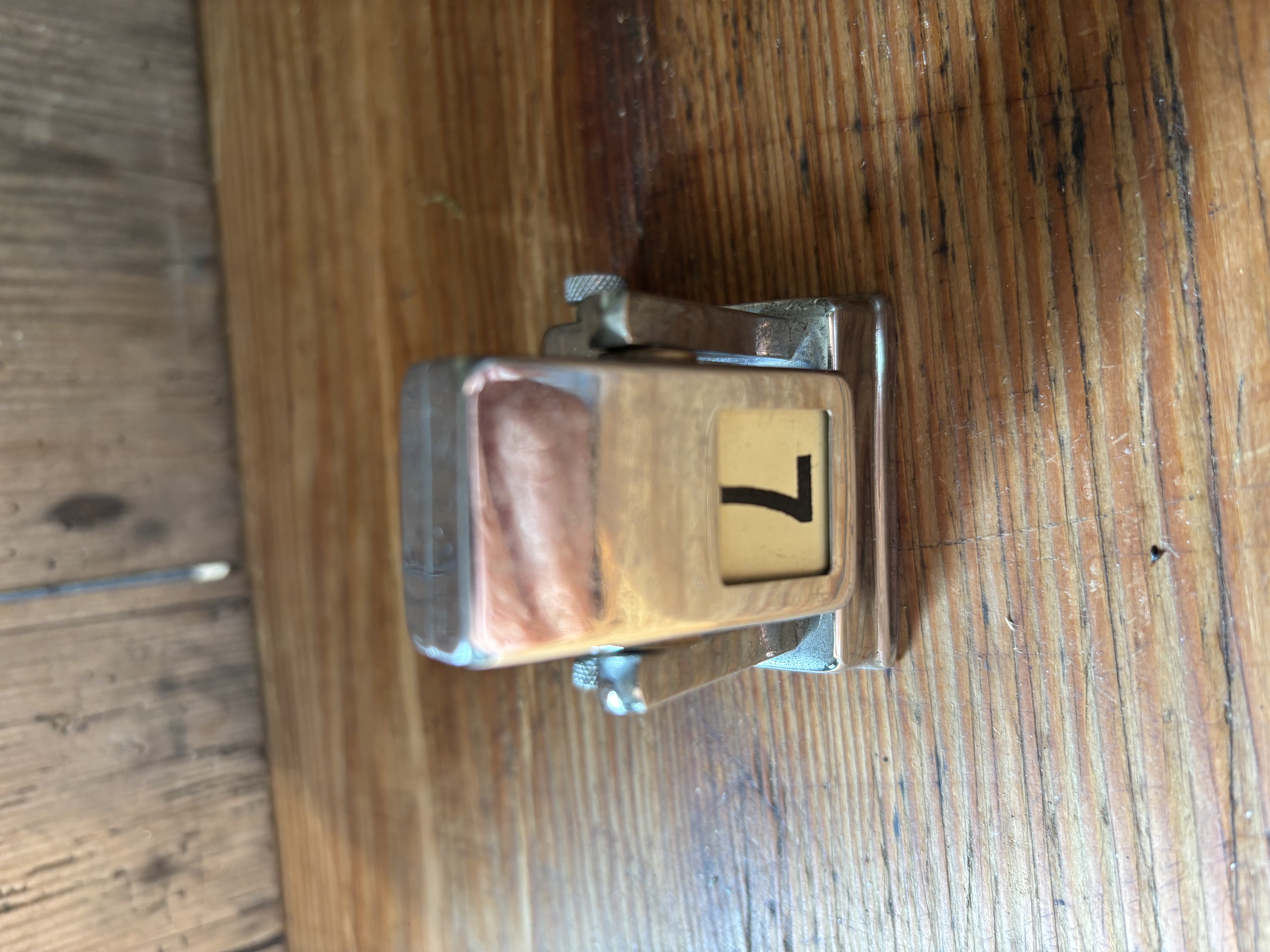 ( gereserveerd ) Datum/maand,dag aanduiding