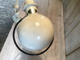 Witte Jielde tafellamp