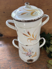 Grote gebloemde pot