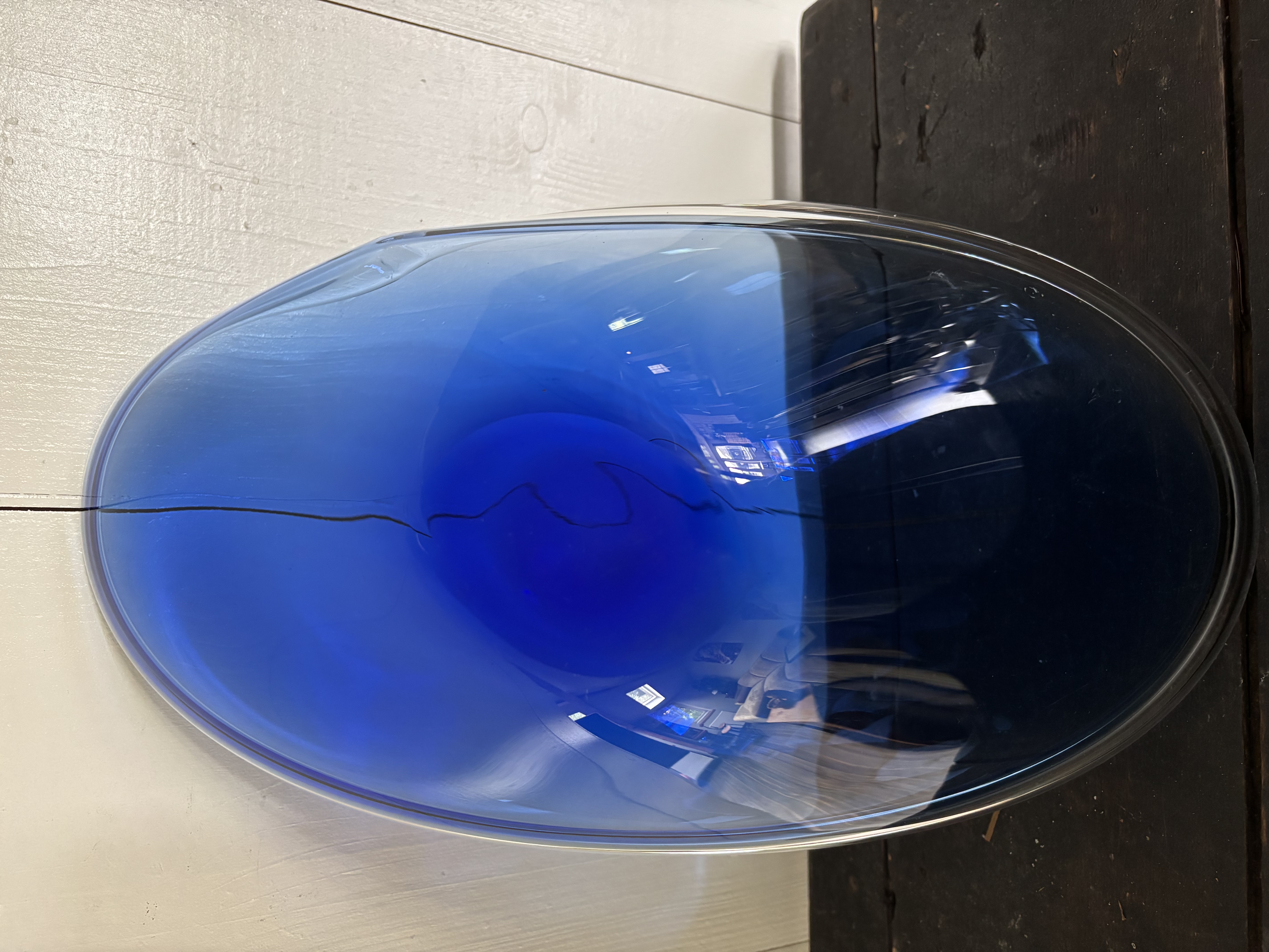 Blauwe glas schaal