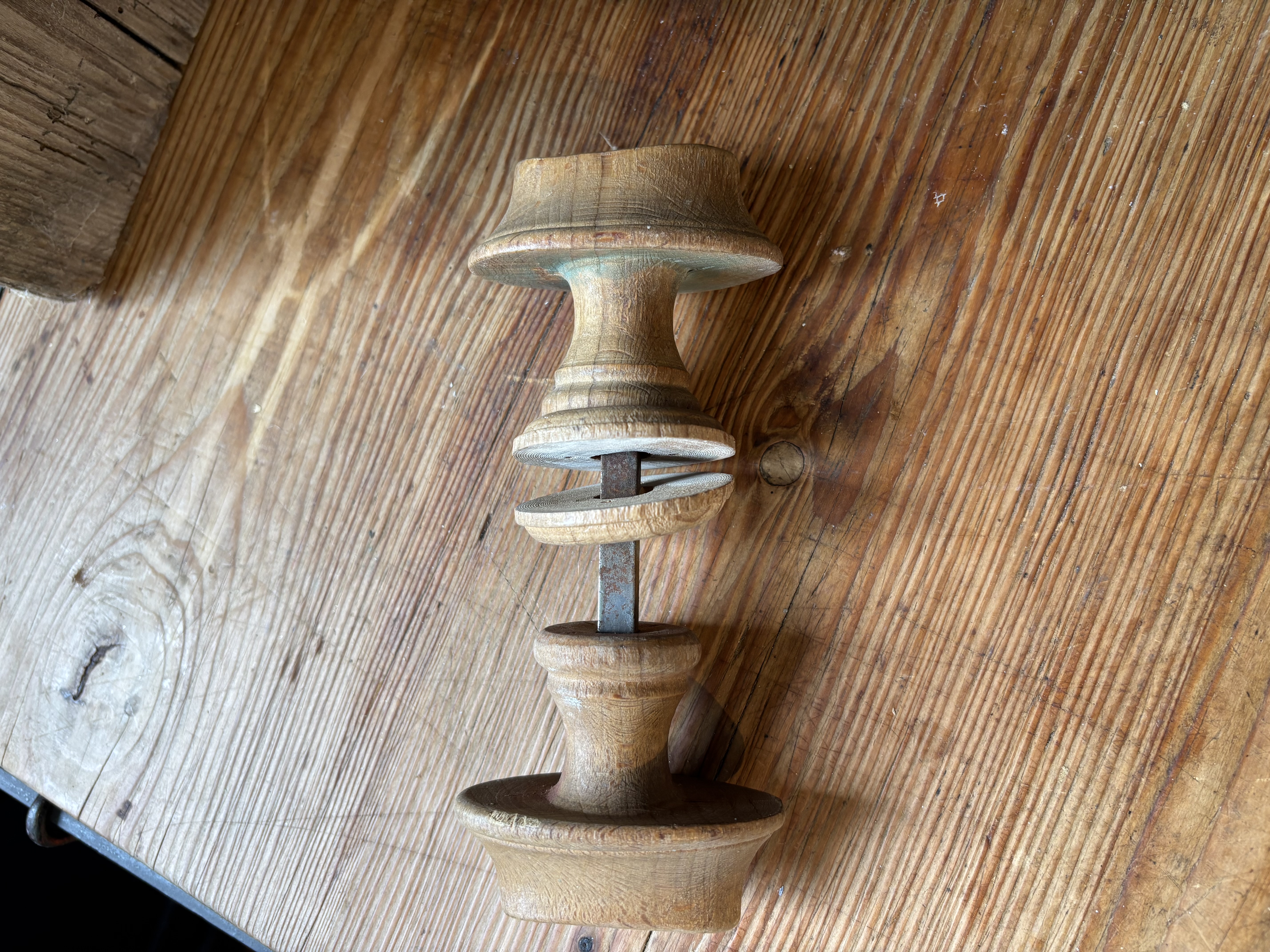 Dubbele knop met rozetten nr 12