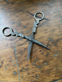 Handgemaakt oud schaartje