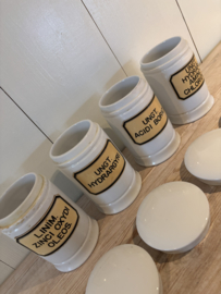 Vier apothekers potten