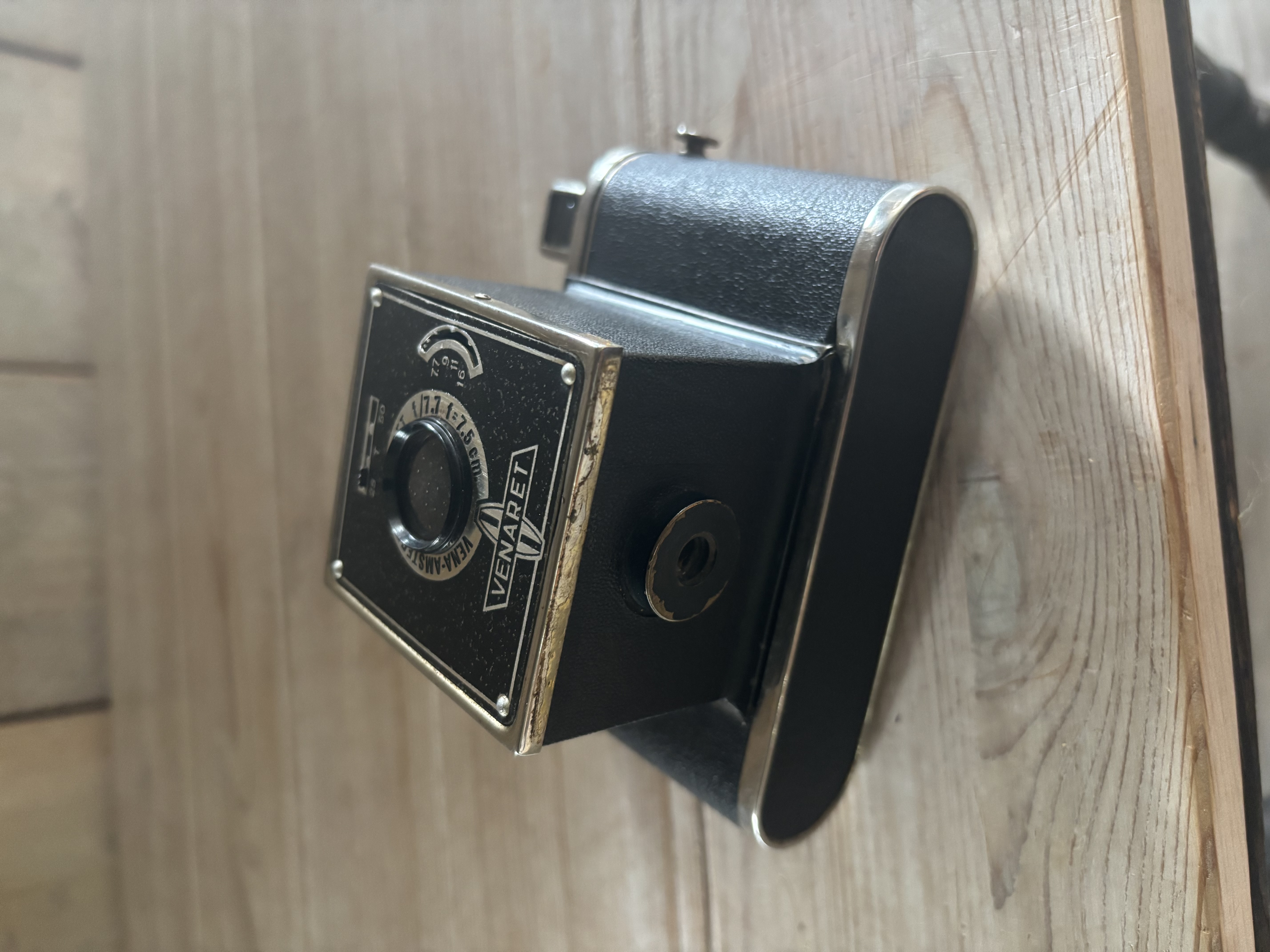 Venaret camera