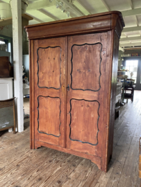 Prachtige orginele oude boerderij kast met bovenla.