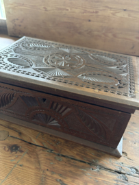 Fries steekwerk kistje