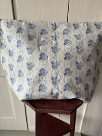 Groot blauw kussen bloemen banen
