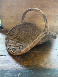Prachtige hout of lectuur mand