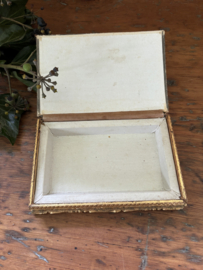 Oud victoriaans doosje