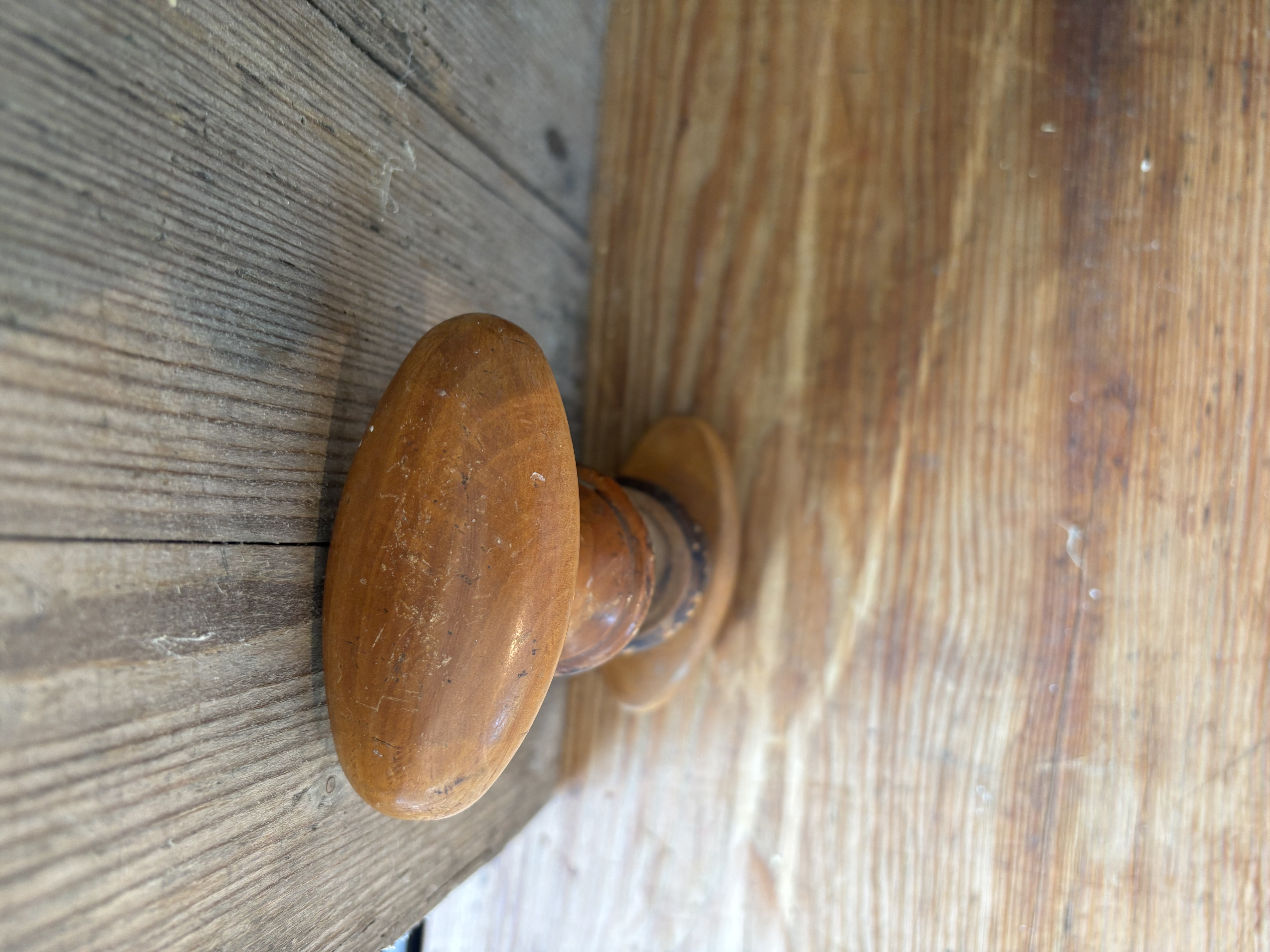 Mooi stel knoppen nr 6