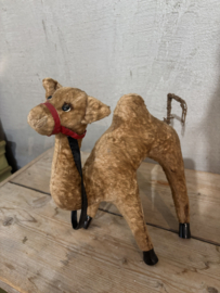 Dromedaris stro gevuld